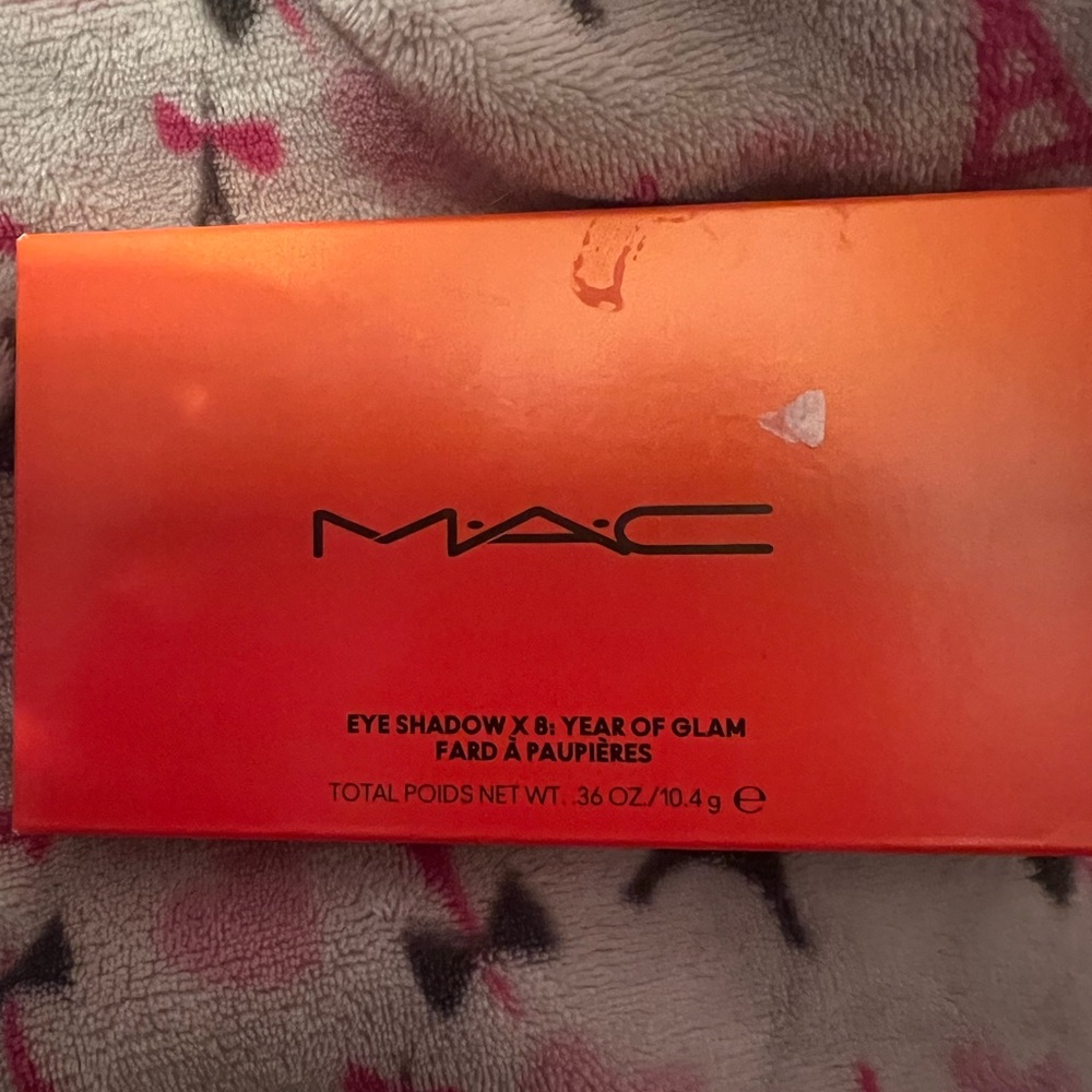 MAC YEAR OF GLAM EYESHADOW NEW